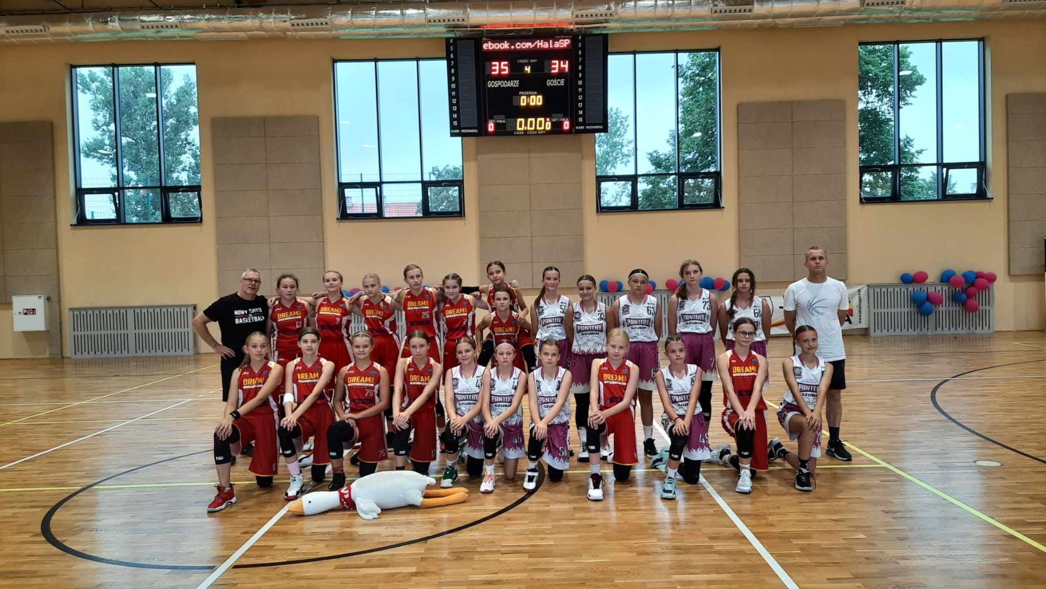 Nowotomyślanki wygrywają V Międzynarodowy Turniej Koszykówki dziewcząt „Spartanmania 2023″ o Puchar Prezydenta Miasta Jelenia