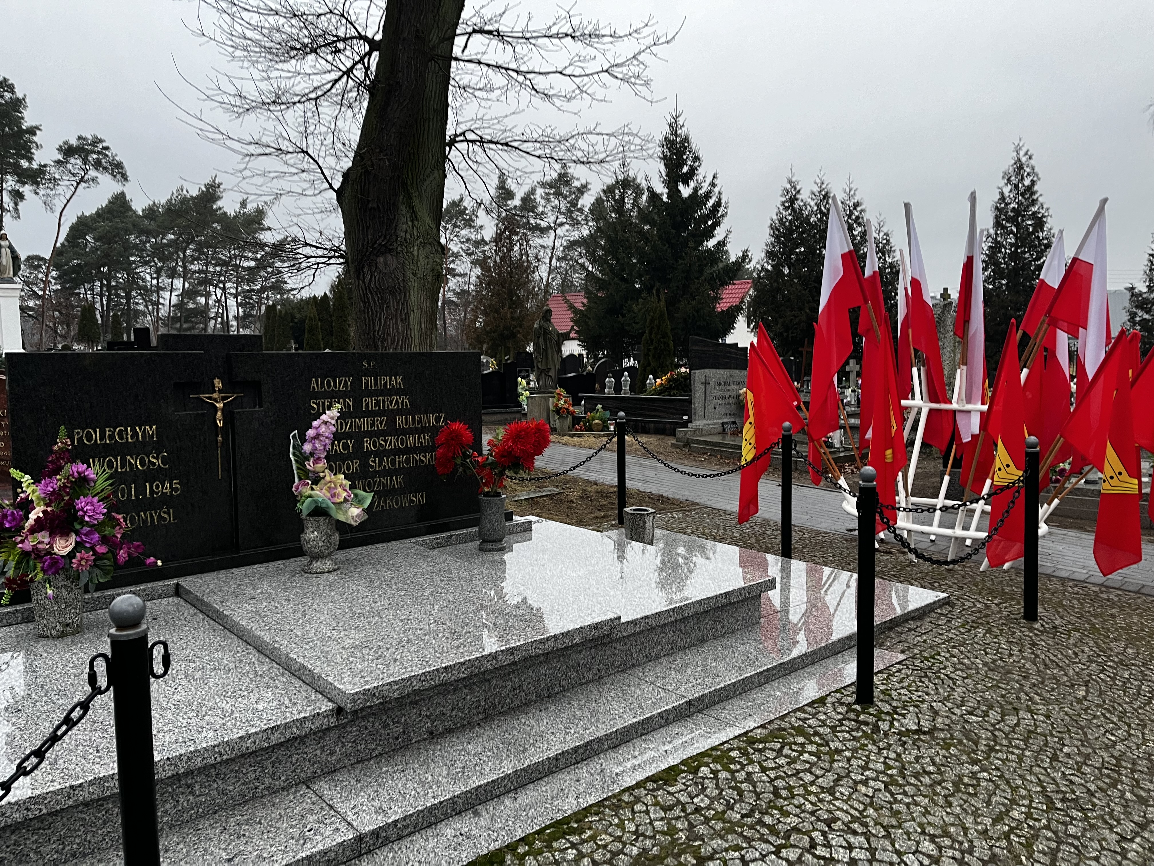 APEL PAMIĘCI – uroczystość upamiętniająca tragiczne wydarzenia z dnia 26.01.1945 r.